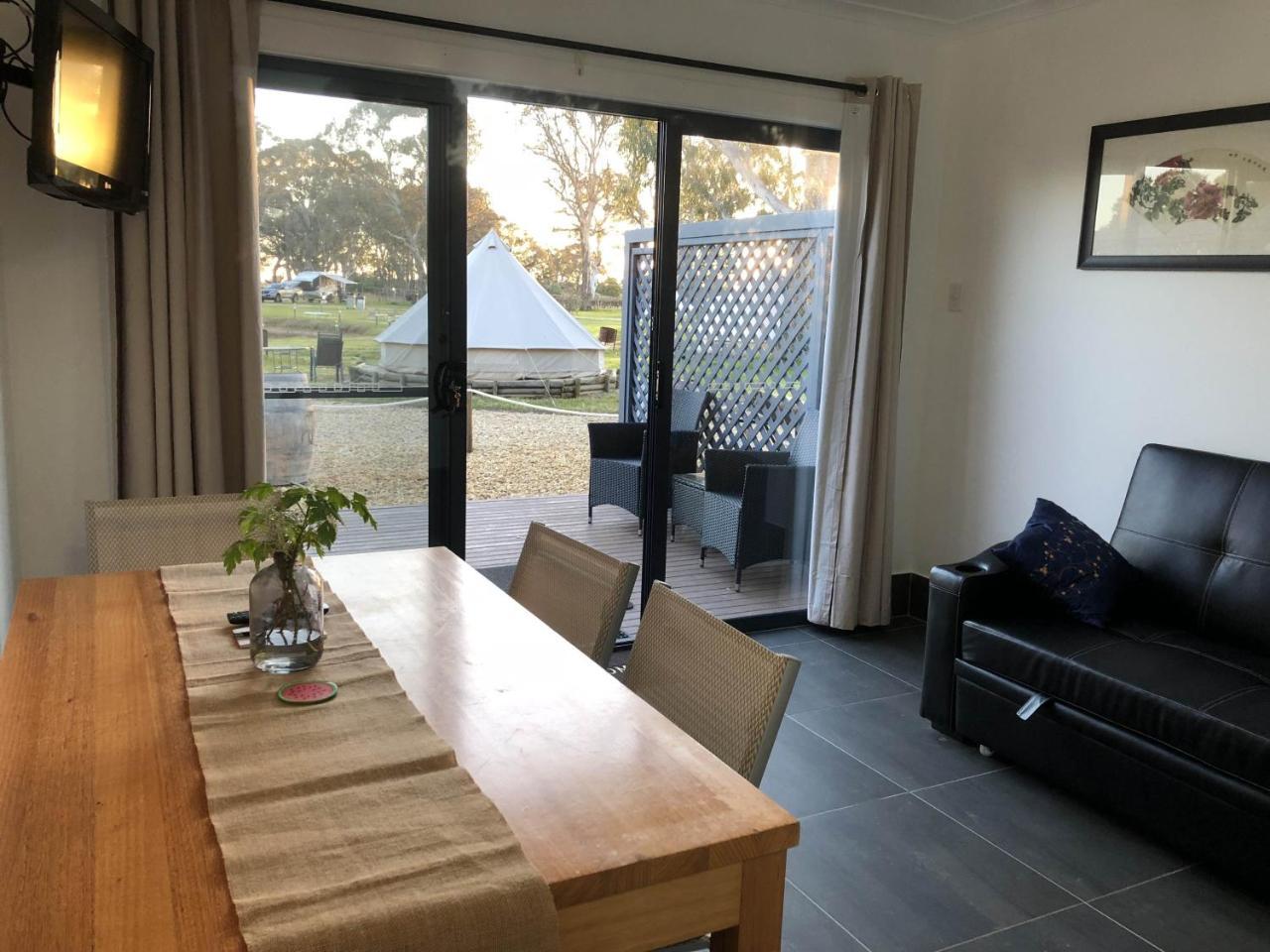 Coonawarra Ensuite Unit D Luaran gambar